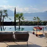 Luxury La Baia Апартаменты Торри-дель-Бенако