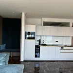 Апартаменты Luxury La Baia Торри-дель-Бенако