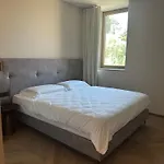 Luxury La Baia Апартаменты *