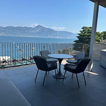 Apartment New Opening!! Luxury La Baia Torri Del Benaco
