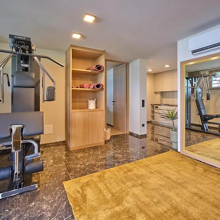 Luxury La Baia Apartment Torri Del Benaco